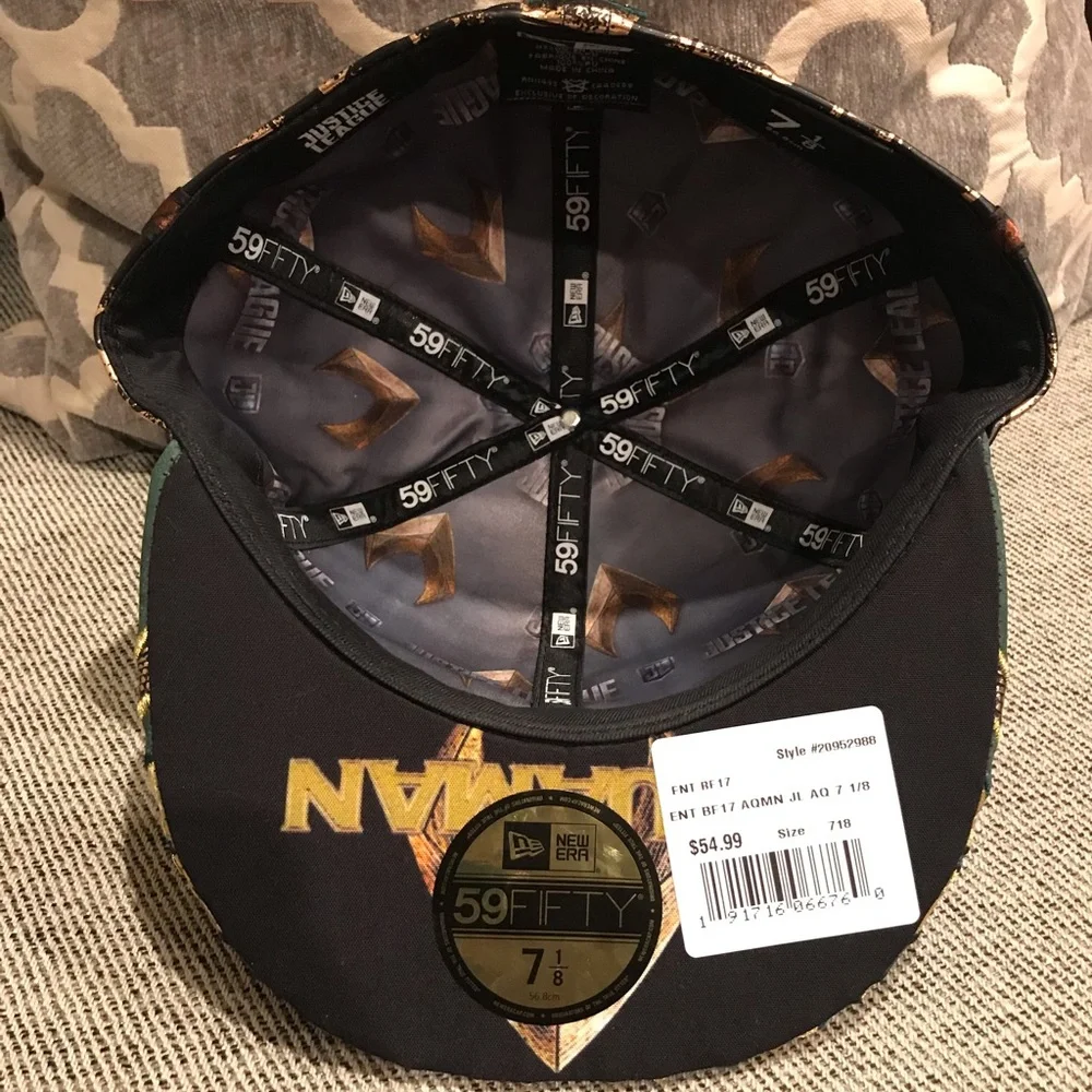 New Era AQUAMAN JUSTICE LEAGUE GOLD 59FIFTY - Picture 2 of 3